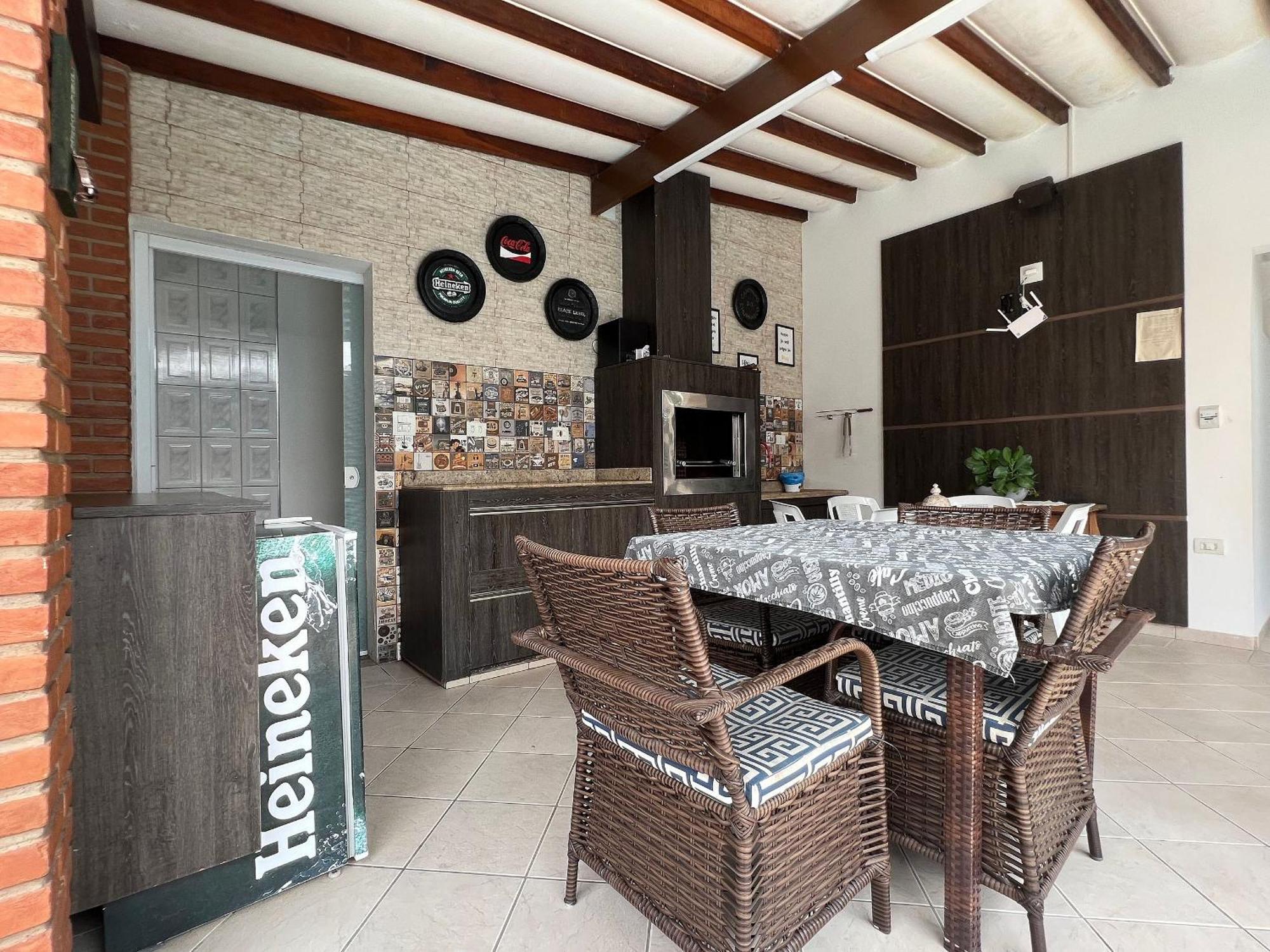 Casa Agradavel Com Piscina, A Poucos Passos Da Praia Peruíbe Екстериор снимка