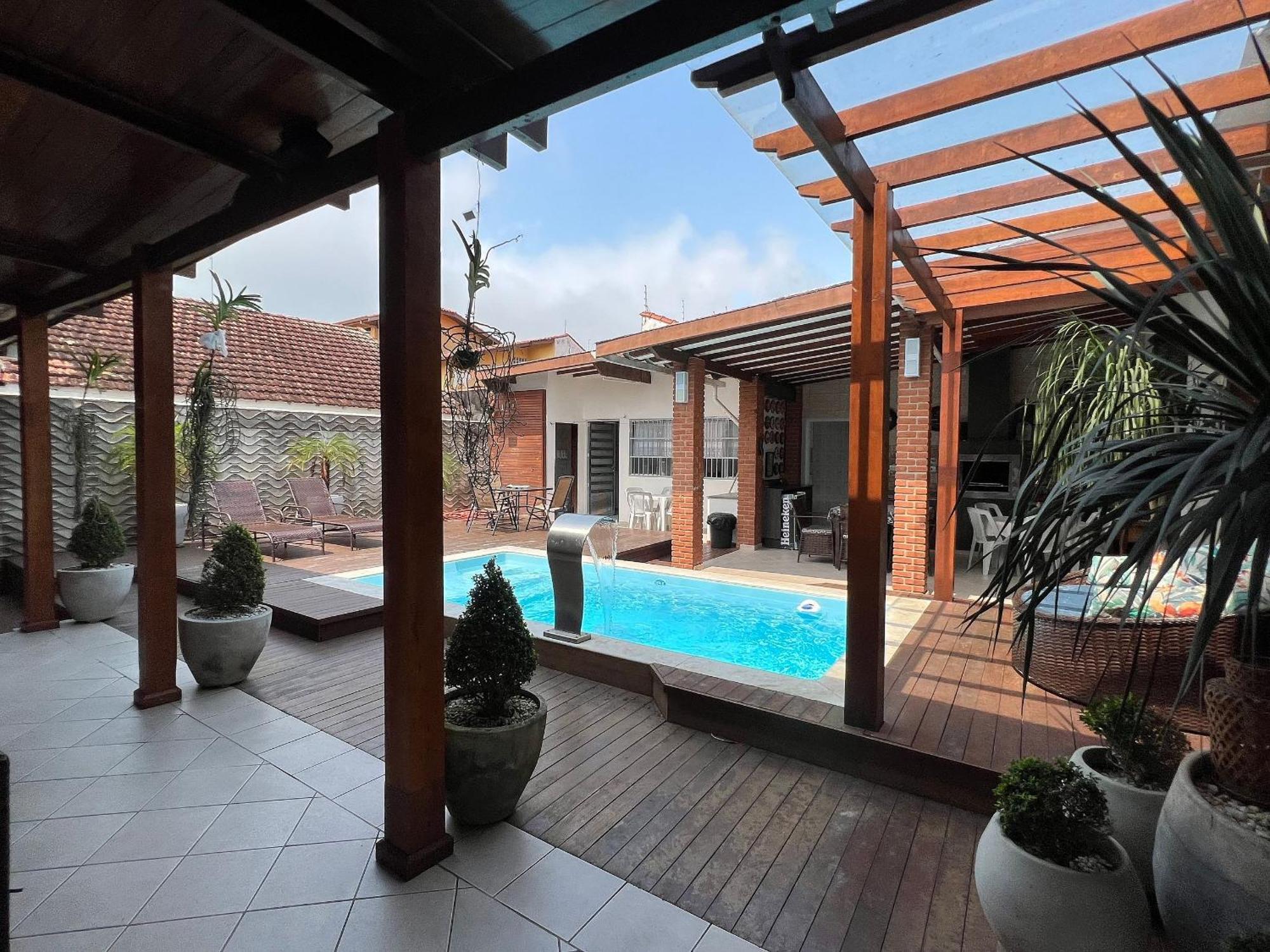 Casa Agradavel Com Piscina, A Poucos Passos Da Praia Peruíbe Екстериор снимка