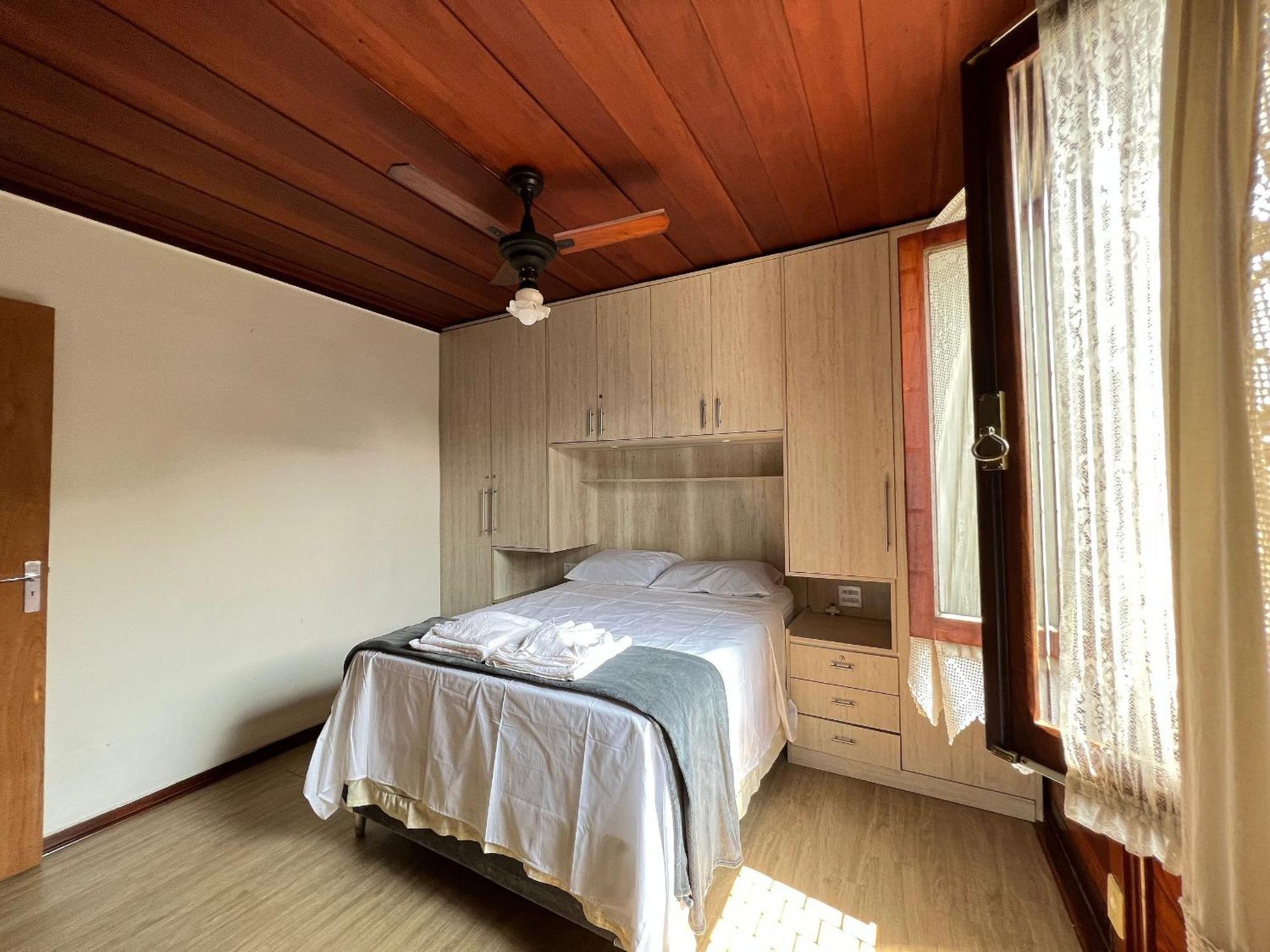 Casa Agradavel Com Piscina, A Poucos Passos Da Praia Peruíbe Екстериор снимка