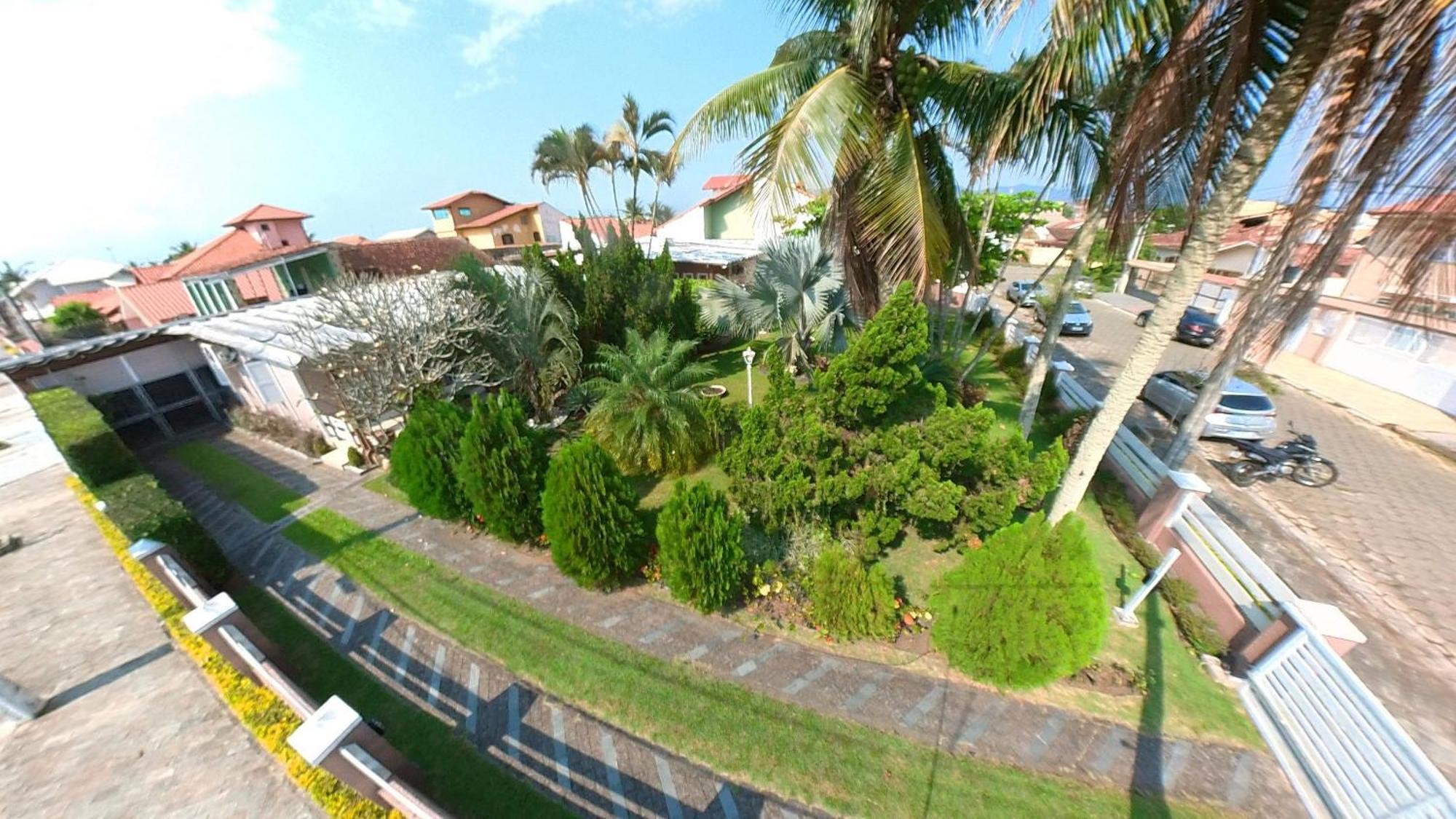 Casa Agradavel Com Piscina, A Poucos Passos Da Praia Peruíbe Екстериор снимка